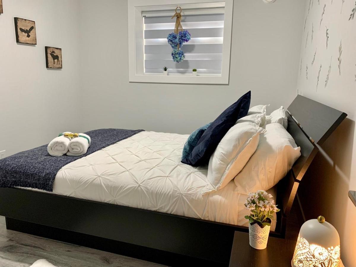 Luxurious & Stylish Two Bedroom Suite, Full Kitchen, Close To Vancouver デルタ エクステリア 写真